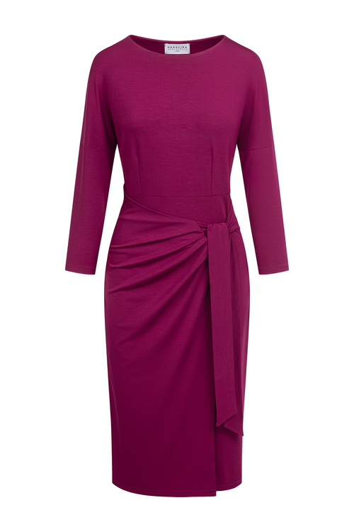 Leila Midi - sukienka z okrągłym dekoltem w kolorze PANTONE Raspberry Radiance