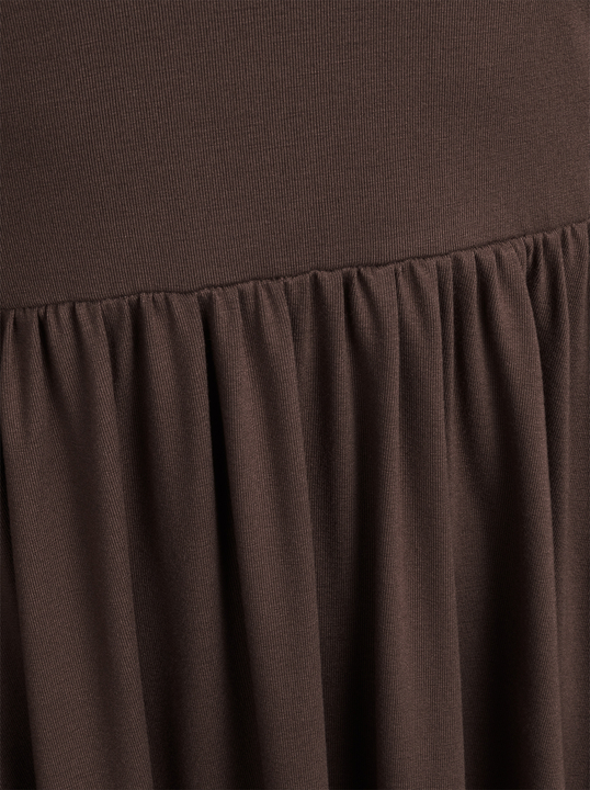 Kate - Klasyczna sukienka fit & flare AirJet orzechowy brąz