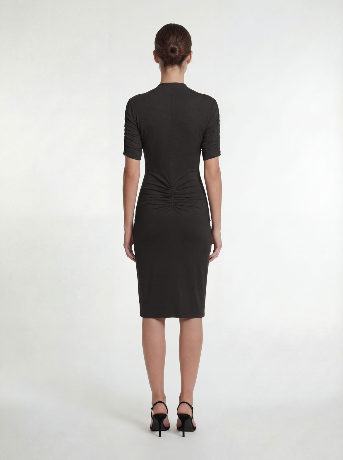 Vittoria midi - Sukienka formal comfort ECOVERO™ gorzka czekolada