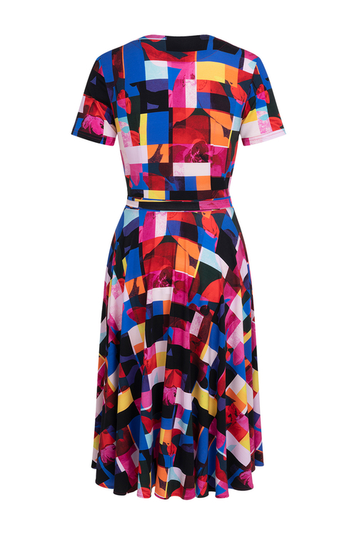Vivienne - rozkloszowana przekładana sukienka we wzorze Color Checker